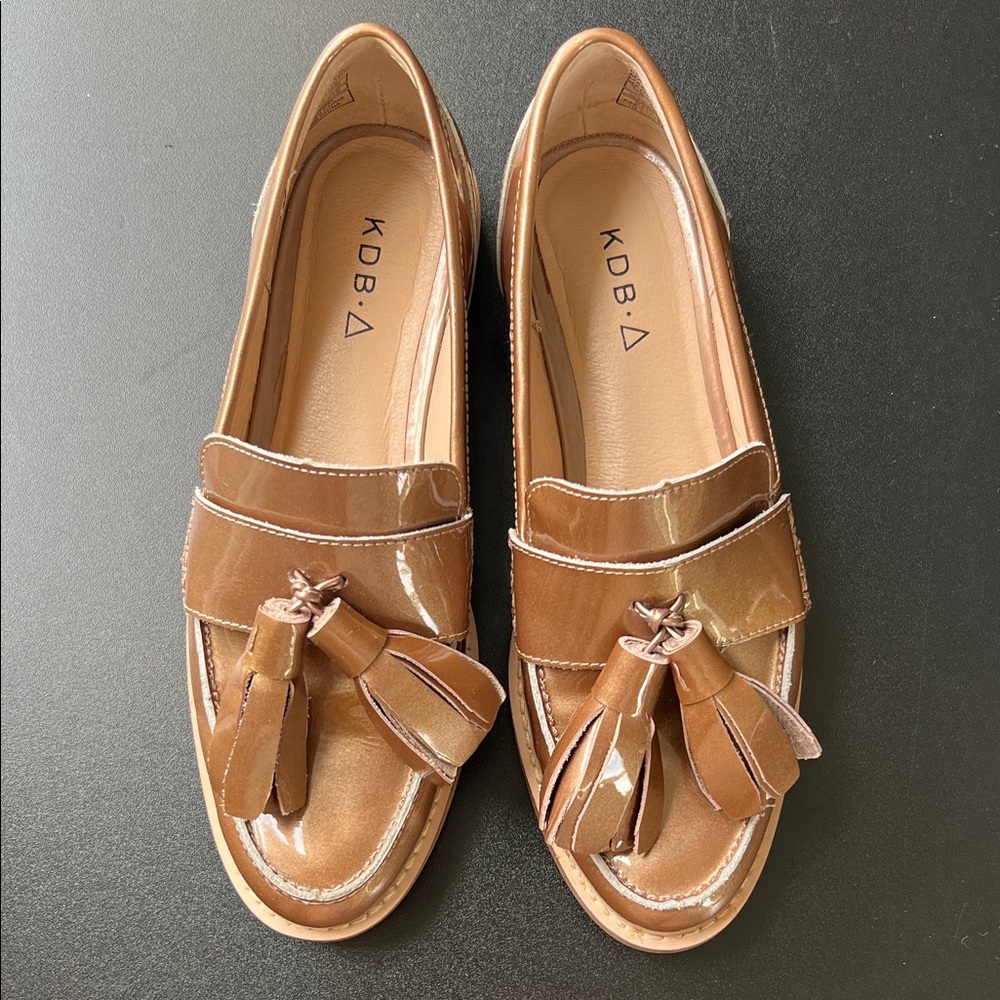 Kelsi Dagger Tan Patent Tassel Loafers